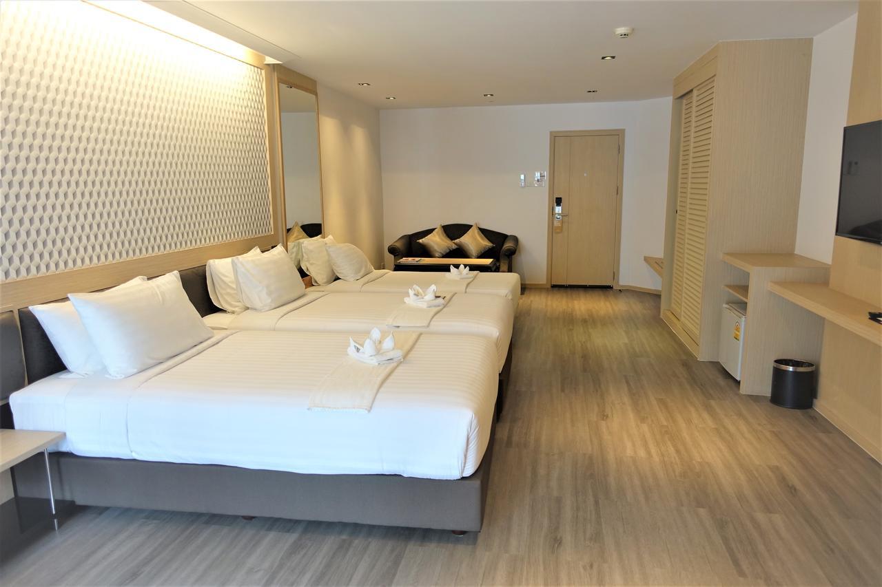 Three Sukhumvit Hotel - Sha Plus Certified Bangkok Exterior photo