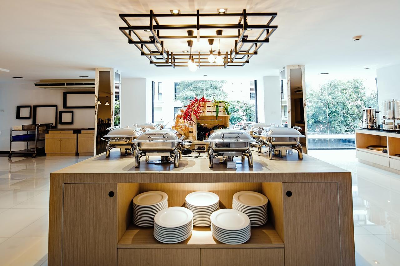 Three Sukhumvit Hotel - Sha Plus Certified Bangkok Exterior photo
