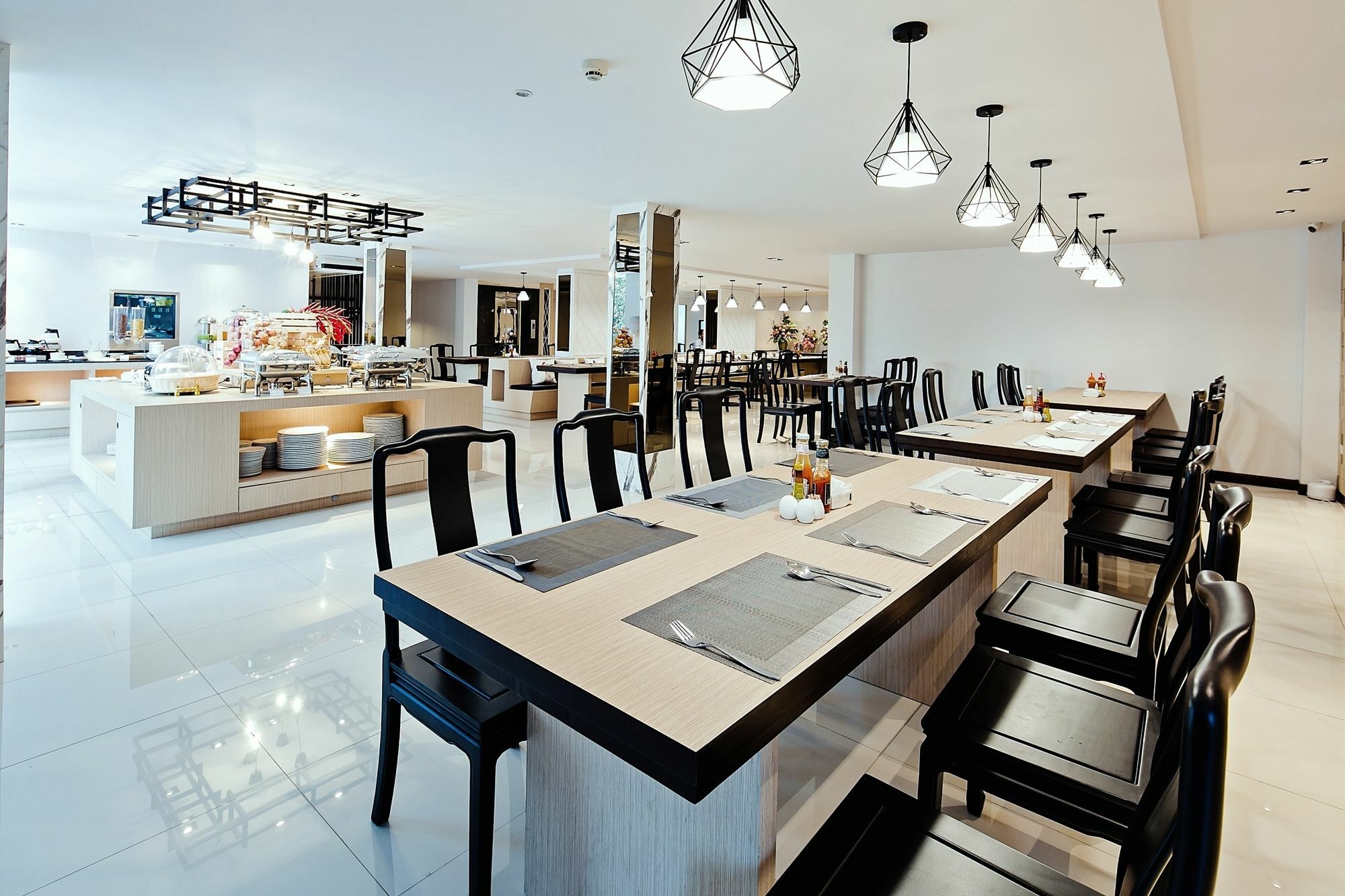 Three Sukhumvit Hotel - Sha Plus Certified Bangkok Exterior photo